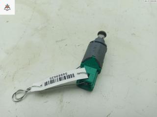 датчик (прочие) Renault Scenic 2 поколение 2005, 1.6 л., бензин, МКПП, серый, минивэн, 8200168240