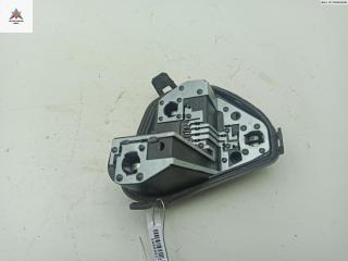 панель заднего левого фонаря Renault Clio 3 поколение 2008, 1.2 л., бензин, МКПП, серый, универсал