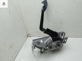 педаль сцепления Mazda 2 DE 2008, 1.3 л., бензин, МКПП, белый, хетчбэк 5 дв., DF71