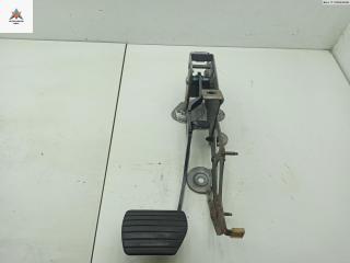 педаль тормоза Renault Kangoo 2 поколение [рестайлинг] 2018, 1.2 л., бензин, АКПП, серый, фургон, 8200436886