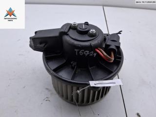 моторчик печки Audi A6 4B/C5 [рестайлинг] 2003, 2.5 л., дизель, МКПП, серый, универсал, 4B1820021B