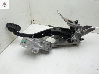 педаль тормоза Mazda 2 DE 2008, 1.3 л., бензин, МКПП, белый, хетчбэк 5 дв., KDF71