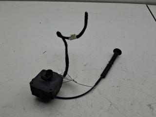 замок лючка топливного бака Mercedes-Benz C W204 2009, 2.2 л., дизель, АКПП, серый, универсал, 896105