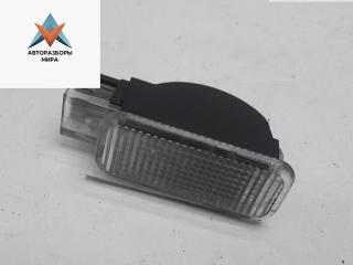 фонарь салона (плафон) Volkswagen Passat B5 [рестайлинг] 2004, 1.8 л., бензин, АКПП, синий, универсал, 3B0947415B