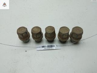 болт колесный Suzuki Grand Vitara 2 поколение 2007, 1.6 л., бензин, МКПП, серый, внедорожник 3 дв.