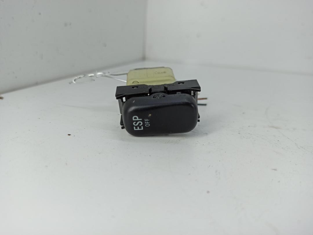 кнопка (выключатель) Mercedes-Benz M-Class ML W163 2003, 4.0 л., дизель, АКПП, чёрный, внедорожник 5 дв., 1638202710