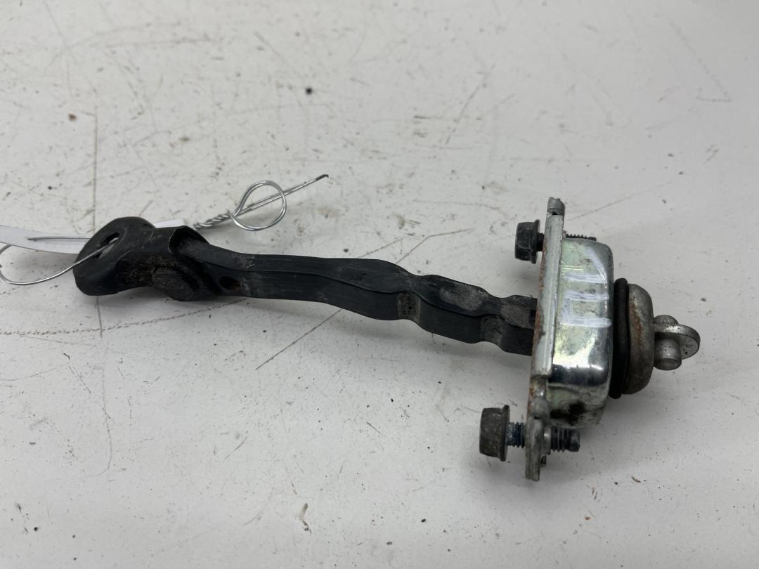 ограничитель открывания двери Mazda 6 GG/GY 2006, универсал, GJ6A-58270F