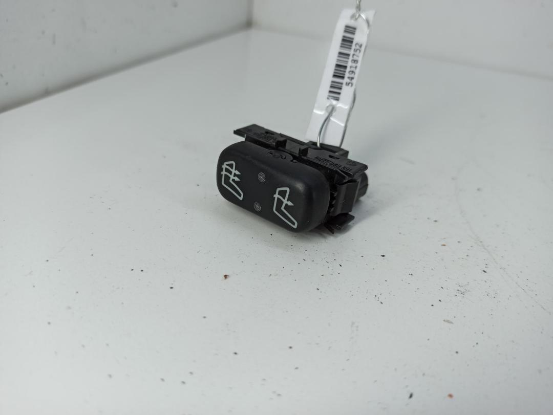кнопка обогрева сидений Mercedes-Benz M-Class ML W163 2003, 4.0 л., дизель, АКПП, чёрный, внедорожник 5 дв., 1638200210