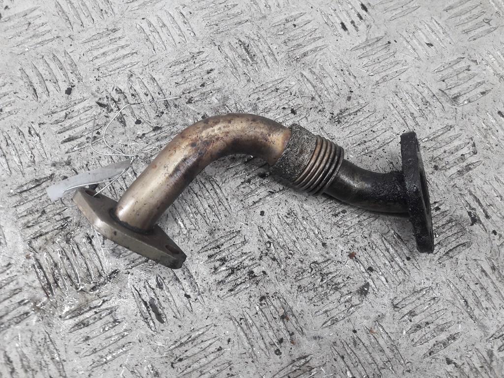 трубка системы рециркуляции EGR Volkswagen Passat B5 2000, 1.9 л., дизель, МКПП, красный, универсал, 038131321L