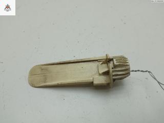 Патрон лампы фонаря Volvo V70 2 поколение [рестайлинг] 2004, 2.4 л., дизель, МКПП, чёрный, универсал