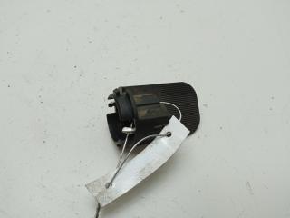 Патрон лампы фонаря Volvo V70 2004, 2.4 л., дизель, МКПП, чёрный, универсал, 9483287