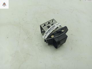 блок управления вентилятором (реле) Renault Clio 3 поколение 2008, 1.2 л., бензин, МКПП, серый, универсал, 8200045082