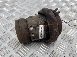 подушка крепления двигателя Volkswagen Golf-3 1995, 1.8 л., бензин, АКПП, красный, хетчбэк 3 дв.