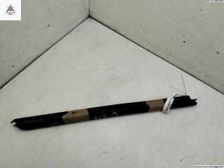 молдинг заднего бампера Volkswagen Passat B6 2006, 2.0 л., дизель, МКПП, серый, универсал, 3C9807459