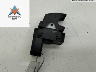 кнопка стеклоподъемника переднего правого Volkswagen Golf 5 поколение 2003, 1.4 л., бензин, МКПП, серый, хетчбэк 5 дв., 1F0959855