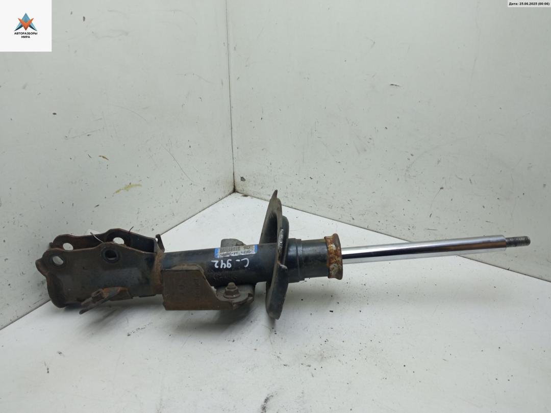 амортизатор передний правый Mazda 2 DE 2008, 1.3 л., бензин, МКПП, белый, хетчбэк 5 дв., DF7134700F - фото №1