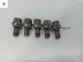 болт колесный Mercedes-Benz C-Класс W202/S202 [рестайлинг] 1999, 1.8 л., бензин, МКПП, синий, седан