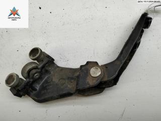 ролик двери сдвижной Volkswagen Caddy 3 поколение 2006, 2.0 л., бензин, МКПП, красный, фургон, 2K0843336A