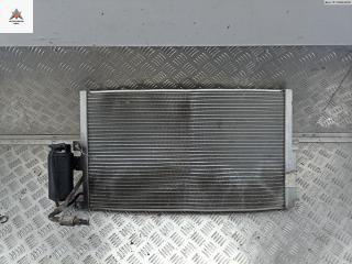 радиатор кондиционера Opel Vectra B [рестайлинг] 1999, 1.8 л., бензин, МКПП, синий, хетчбэк 5 дв.