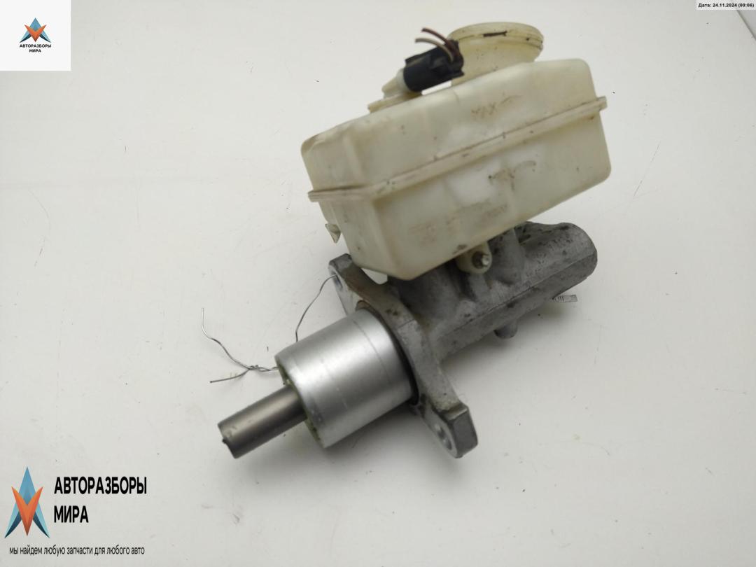 цилиндр тормозной главный Mercedes-Benz B-Класс W245 2006, 2.0 л., бензин, АКПП, серый, минивэн, 1694300202 - фото №1