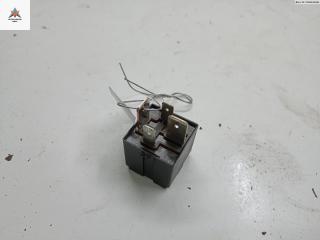 реле (прочие) Opel Insignia 1 поколение (A) 2011, 2.0 л., дизель, МКПП, чёрный, универсал, 13245094