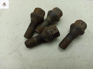 болт колесный Renault Megane 1 поколение [рестайлинг] 1999, 1.4 л., бензин, МКПП, зелёный, универсал