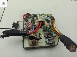 блок предохранителей Renault Kangoo 2 поколение [рестайлинг] 2018, 1.2 л., бензин, АКПП, серый, фургон, 284B689764R