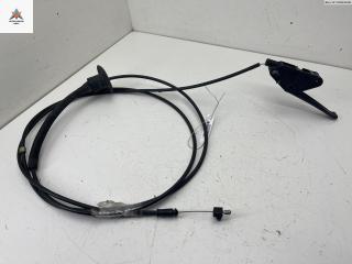 трос капота Kia Sorento 1 поколение 2003, 2.5 л., дизель, АКПП, зелёный, внедорожник 5 дв.