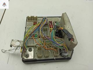 блок предохранителей Renault Scenic 2 поколение 2005, 1.6 л., бензин, МКПП, серый, минивэн, 8200481866