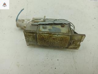 подсветка номера Renault Megane 2 поколение 2003, 1.4 л., бензин, МКПП, красный, хетчбэк 5 дв., 7700796163