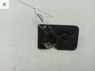 ключ Renault Megane 2 поколение 2003, 1.4 л., бензин, МКПП, красный, хетчбэк 5 дв.