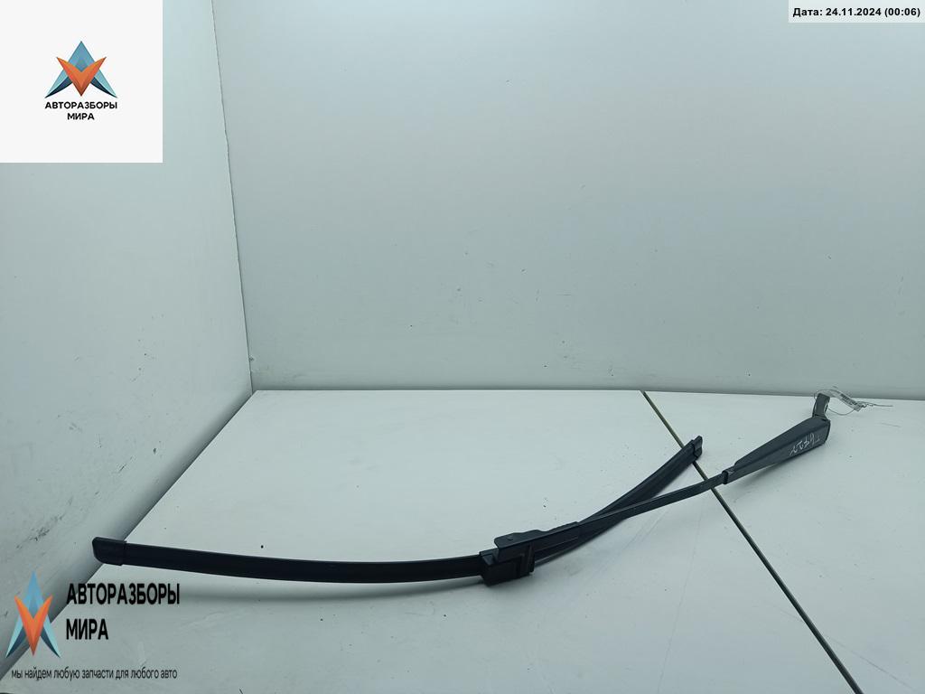 Щеткодержатель (поводок стеклоочистителя) передний Volkswagen Touran 1 поколение 2003, 2.0 л., дизель, МКПП, чёрный, минивэн - фото №1