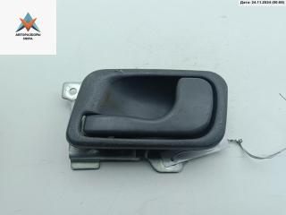 ручка внутренняя передняя левая Mitsubishi Space Wagon 2 поколение (Typ N30/N40) 1995, 2.0 л., бензин, МКПП, красный, минивэн