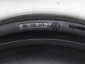 накладка двери (крышки) багажника Volkswagen Passat B5 [рестайлинг] 2000, 1.9 л., дизель, МКПП, красный, универсал, 3B0035217 - фото №2