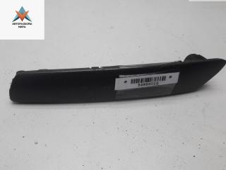 молдинг двери передней правой Volkswagen Passat B5 [рестайлинг] 2000, 1.9 л., дизель, МКПП, красный, универсал, 3B0867172B