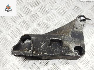 кронштейн двигателя BMW 5 серия E39 [рестайлинг] 2001, 2.5 л., дизель, АКПП, зелёный, универсал, 6750441