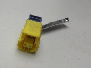разъем (фишка) проводки Volkswagen Passat B6 2007, 1.9 л., дизель, МКПП, серый, универсал, 8K0973323T