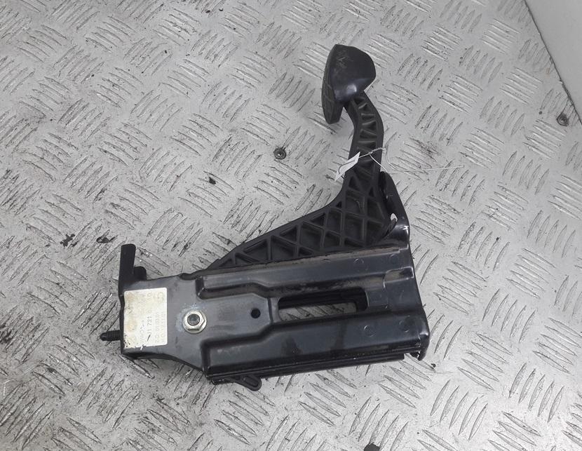 педаль сцепления SEAT Toledo 2001, 1.9 л., дизель, МКПП, серый, седан