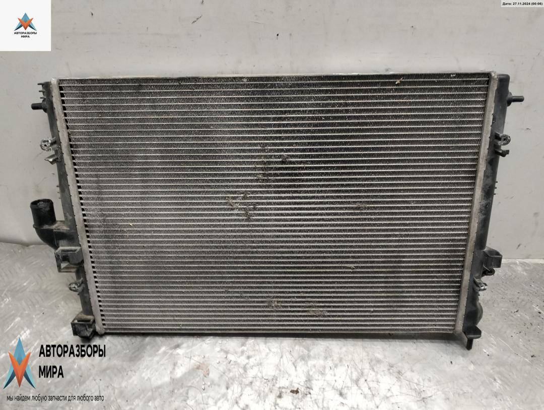 радиатор охлаждения Dacia (Renault) Logan 2005, 1.5 л., дизель, МКПП, зелёный, универсал, 8200189288 - фото №1