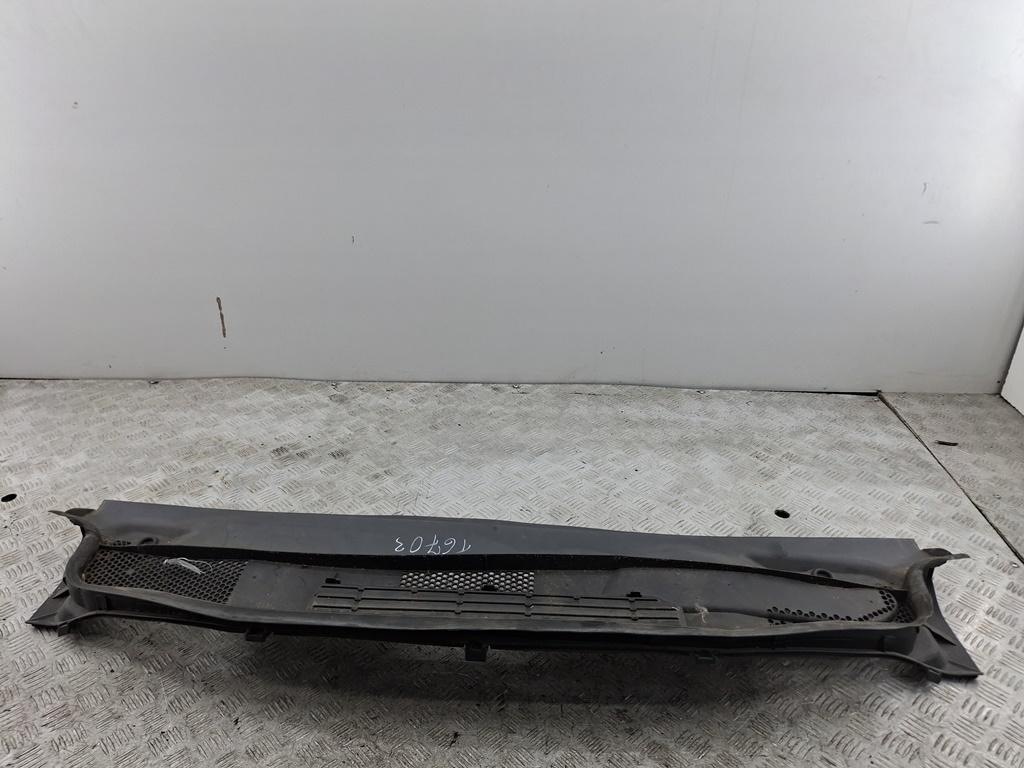 дождевик Mercedes-Benz B W245 2006, 2.0 л., бензин, АКПП, серый, минивэн, 1698300013