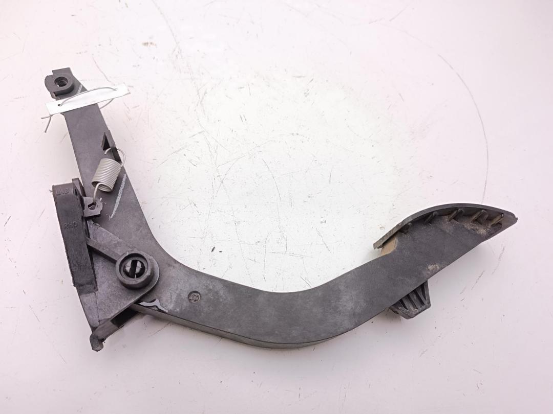 педаль Mercedes-Benz M-Class ML W163 2003, 4.0 л., дизель, АКПП, чёрный, внедорожник 5 дв., 1633000704