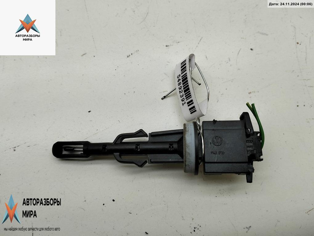 датчик температуры Skoda Roomster 1 поколение 2009, 1.4 л., бензин, МКПП, серый, фургон, 106554902 - фото №1