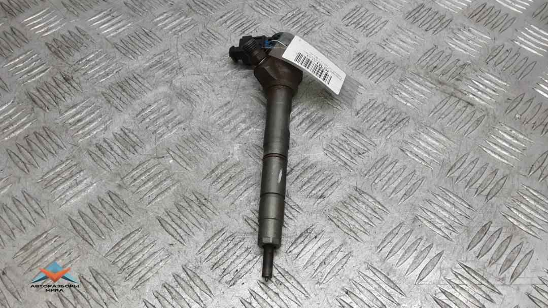 форсунка Volkswagen Passat CC 1 поколение 2011, 2.0 л., дизель, МКПП, седан, 0445110369, 03L130277J - фото №1