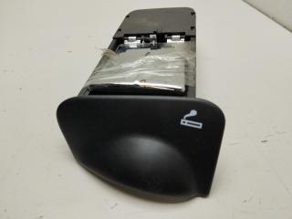 пепельница Ford Focus 1 поколение 1999, 1.8 л., бензин, МКПП, синий, универсал, 98ABA04810CEW