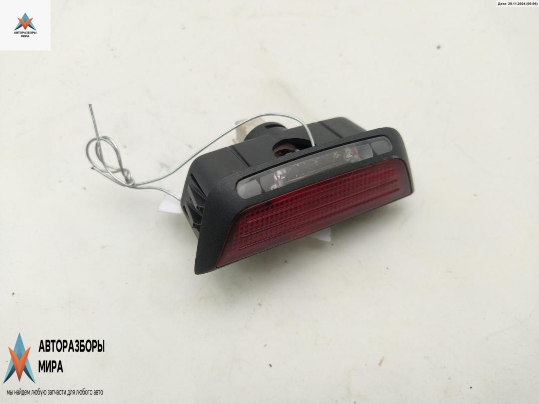 фонарь салона (плафон) Mercedes-Benz C-Класс W204/S204 2009, 2.2 л., дизель, АКПП, серый, универсал, 2048207901 - фото №1