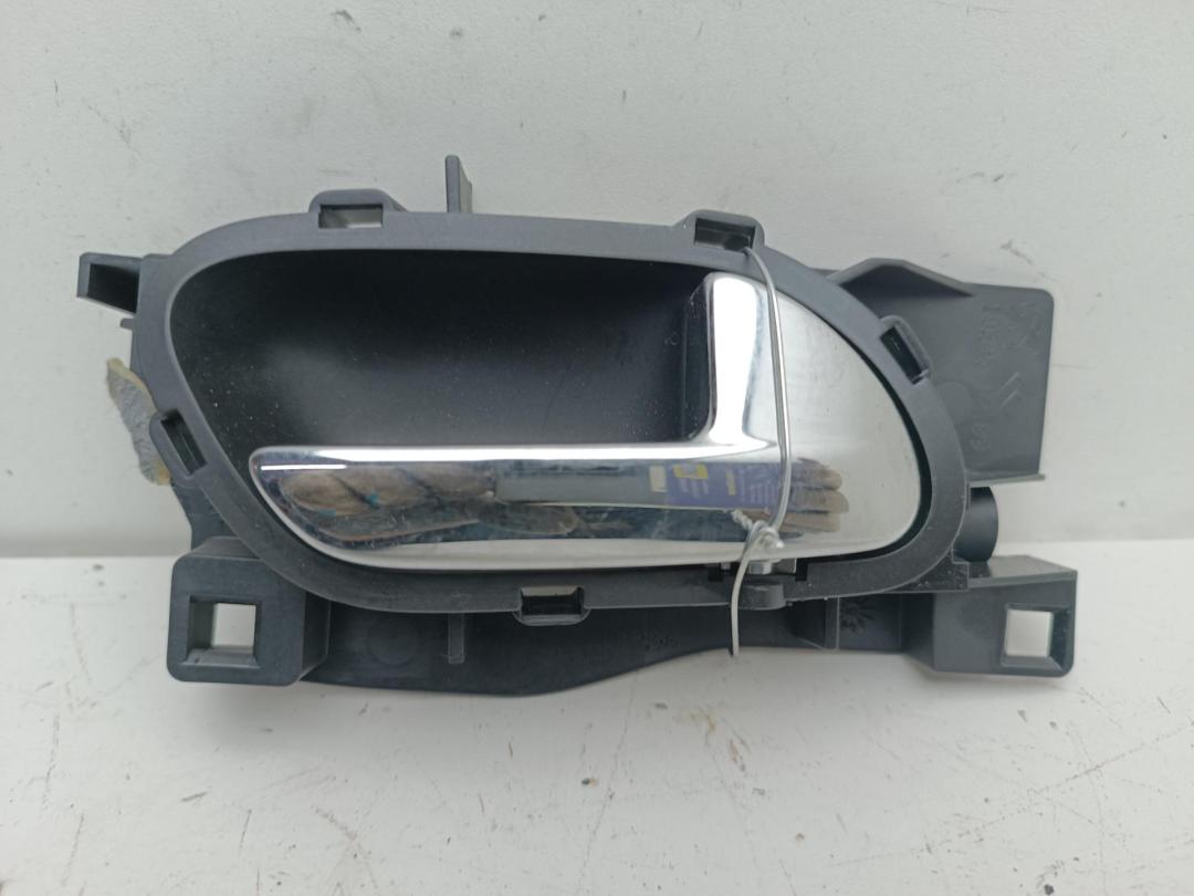 ручка внутренняя передняя правая Peugeot 407 2005, 2.0 л., дизель, МКПП, серый, универсал, 96526177VD