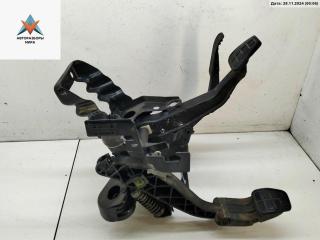 узел педальный (блок педалей) Volkswagen Caddy 2 поколение 1999, 1.9 л., дизель, МКПП, красный, фургон, 102, 013, 04
