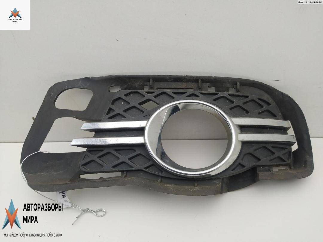 рамка фары противотуманной левой Mercedes-Benz C-Класс W204/S204 2009, 2.2 л., дизель, АКПП, серый, универсал, 2048852223 - фото №1