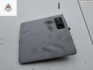 кнопка открывания люка BMW 3 серия E46 [рестайлинг] 2002, 2.0 л., бензин, МКПП, серый, универсал, 6907288