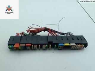 блок предохранителей BMW 5 серия E39 1998, 2.5 л., бензин, МКПП, чёрный, универсал, 8366570